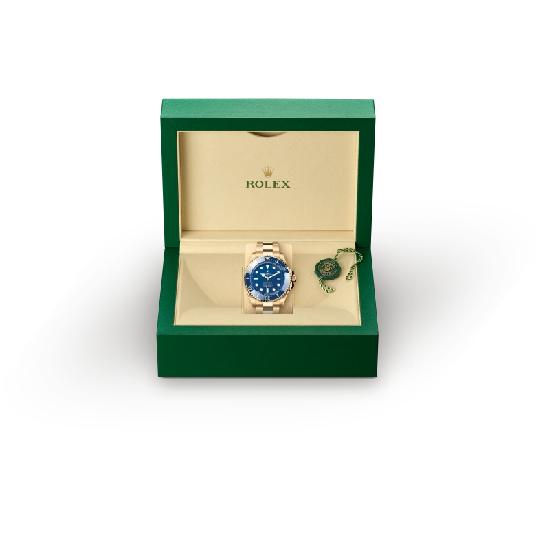 rolex M136668LB-0001   - La lunetta in ceramica e l’indicazione luminescente