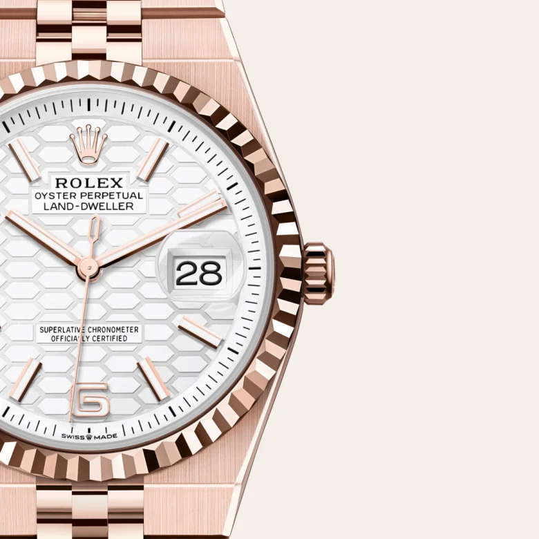 rolex M127235-0001   - Il quadrante bianco intenso